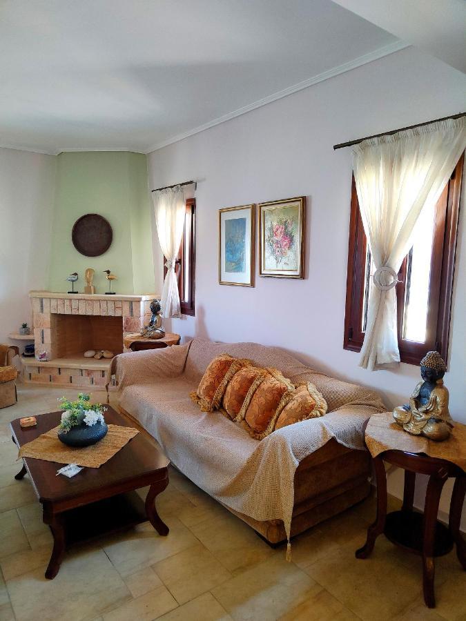 Mína Athevillas Antonis מראה חיצוני תמונה