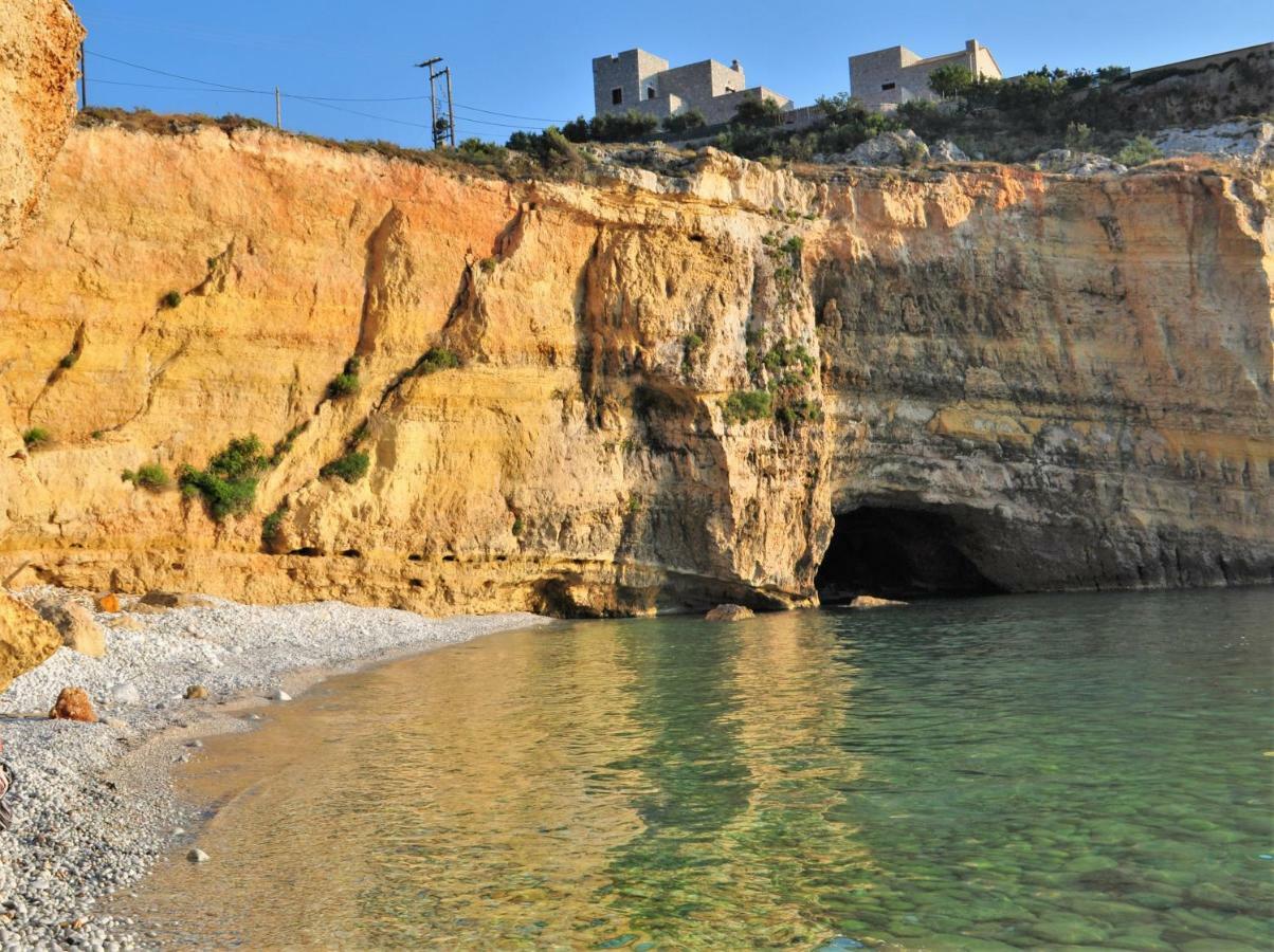 Mína Athevillas Antonis מראה חיצוני תמונה