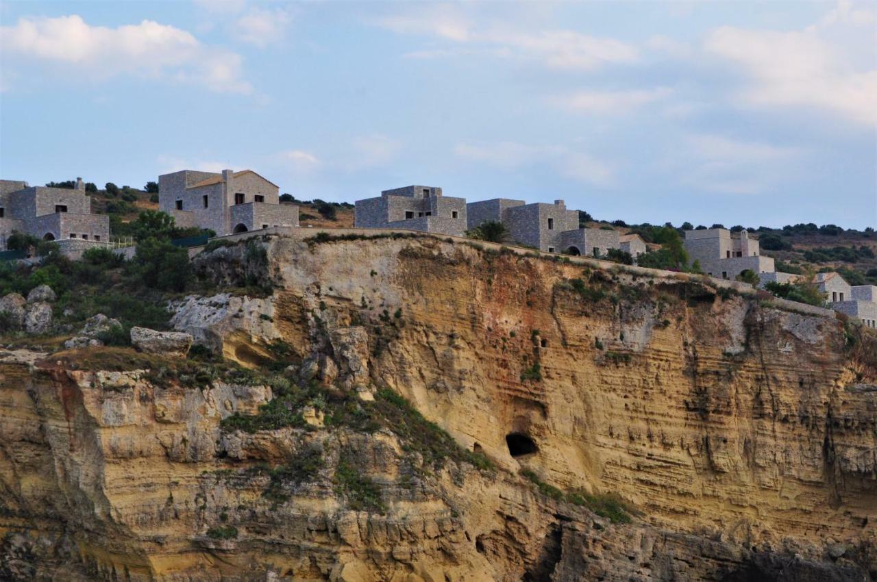 Mína Athevillas Antonis מראה חיצוני תמונה